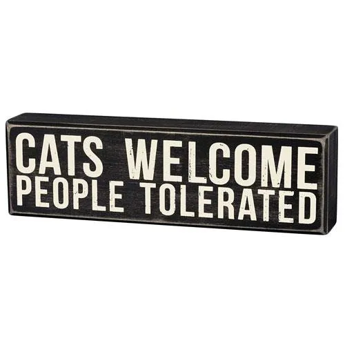 cat welcome box sign