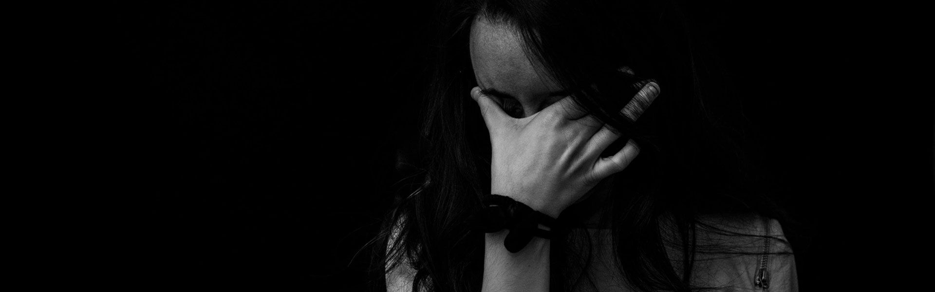 26 Best Gifts For People With Anxiety & Anxious Thoughts