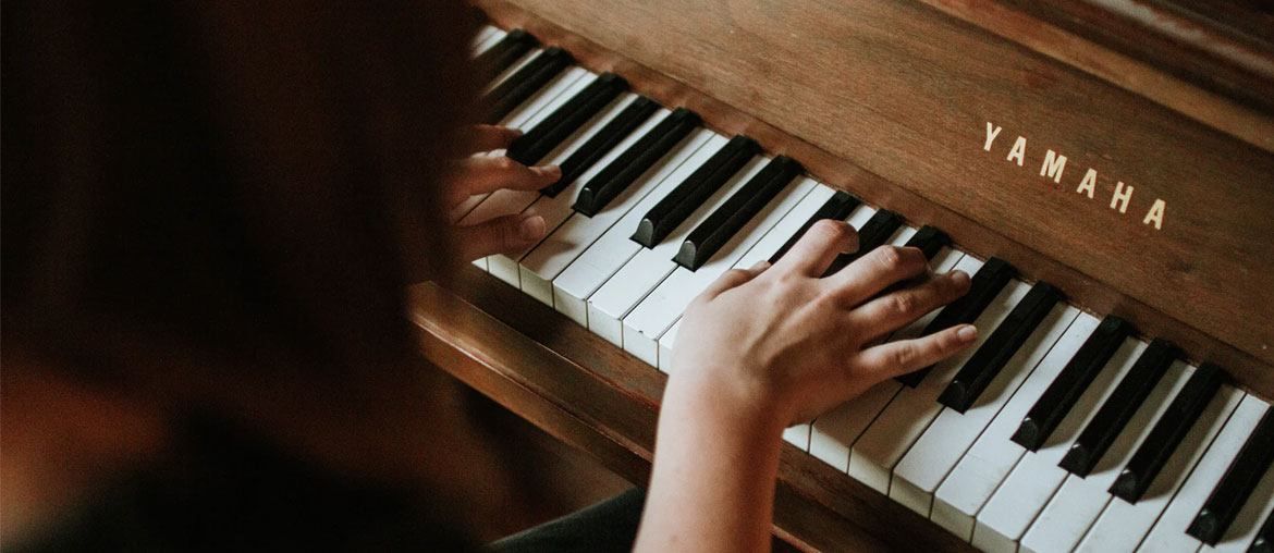 26 Best Gifts For Piano Players & Pianists Of All Ages